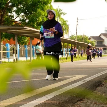 Runner Photo 8206049