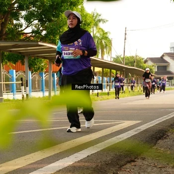 Runner Photo 8206052