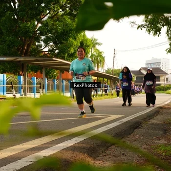 Runner Photo 8206057