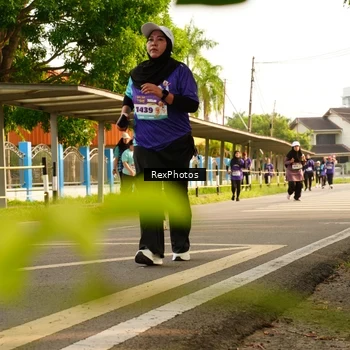 Runner Photo 8206061