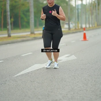 Runner Photo 8206069
