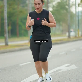 Runner Photo 8206079