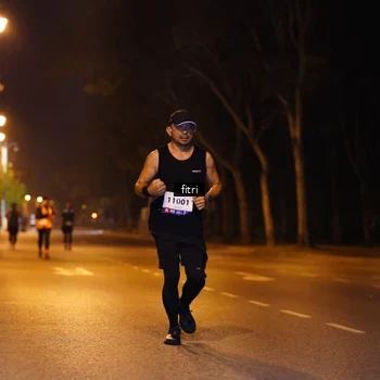 Runner Photo 8206083