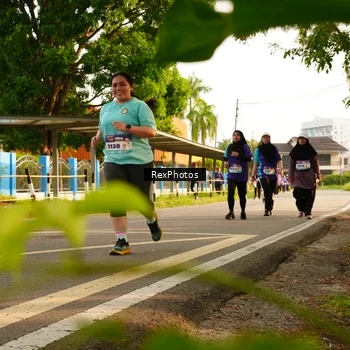 Runner Photo 8206086