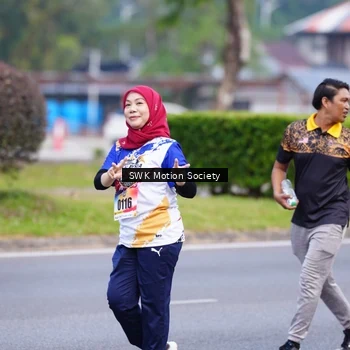 Runner Photo 8206087