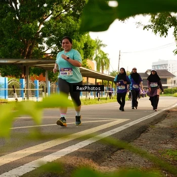 Runner Photo 8206093