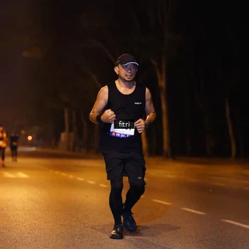 Runner Photo 8206094