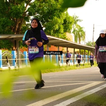 Runner Photo 8206098