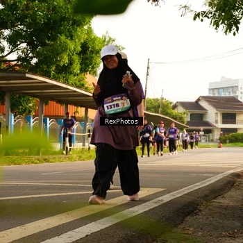 Runner Photo 8206104