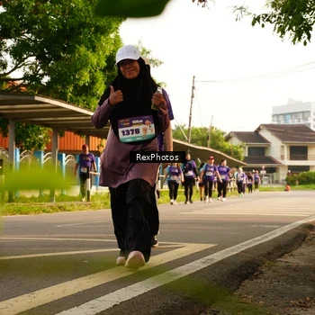 Runner Photo 8206109