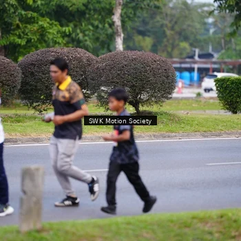 Runner Photo 8206114