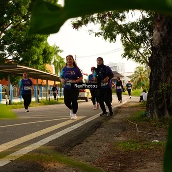 Runner Photo 8206118