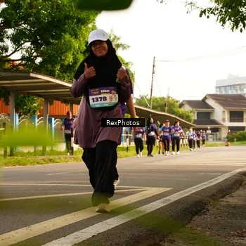 Runner Photo 8206119