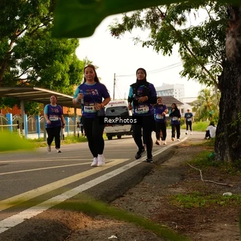 Runner Photo 8206135