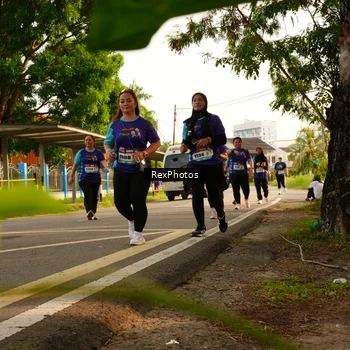Runner Photo 8206137