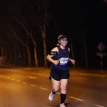 Runner Photo 8206140