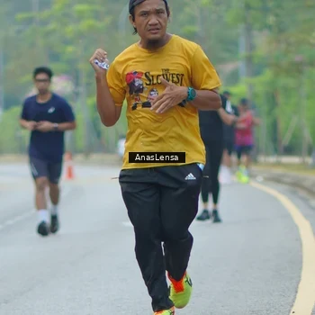 Runner Photo 8206164