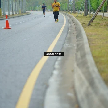 Runner Photo 8206172