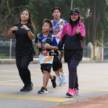Runner Photo 8206224