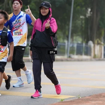 Runner Photo 8206230