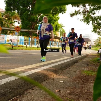 Runner Photo 8206231
