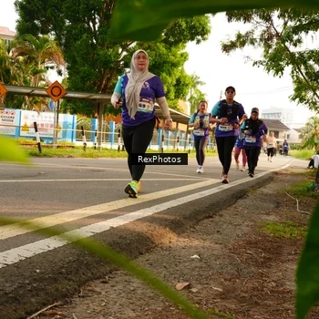 Runner Photo 8206234