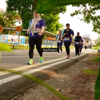 Runner Photo 8206250