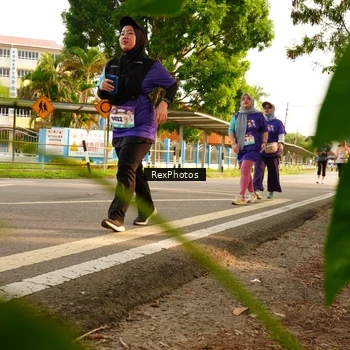 Runner Photo 8206253
