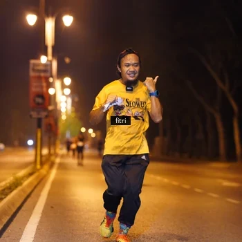 Runner Photo 8206258