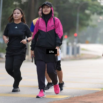Runner Photo 8206264