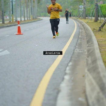 Runner Photo 8206295