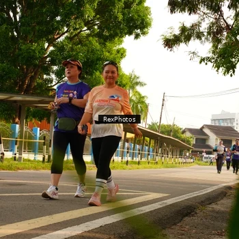Runner Photo 8206296