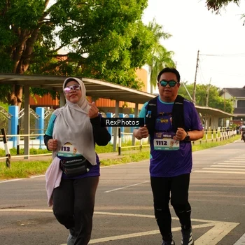 Runner Photo 8206312