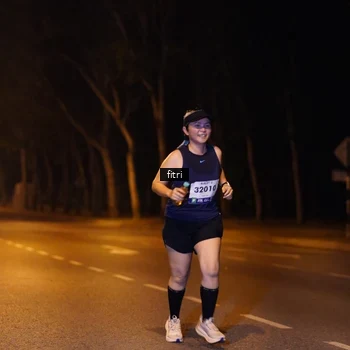 Runner Photo 8206316