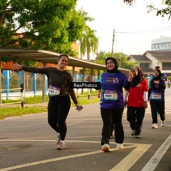 Runner Photo 8206333