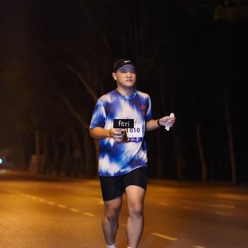 Runner Photo 8206334