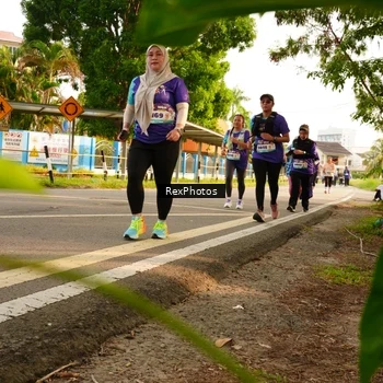 Runner Photo 8206336