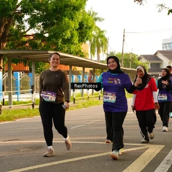 Runner Photo 8206351