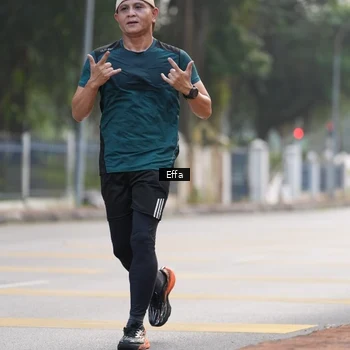 Runner Photo 8206352