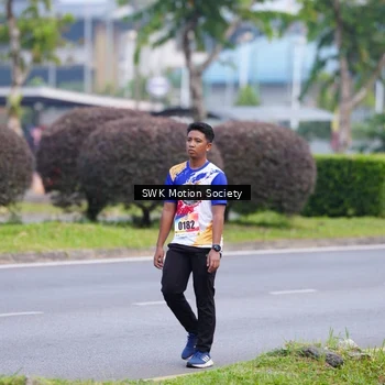 Runner Photo 8206354