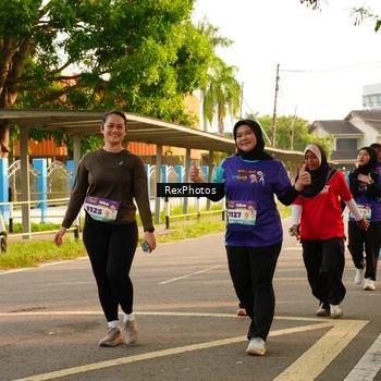 Runner Photo 8206357