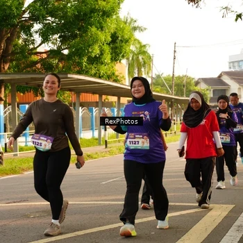 Runner Photo 8206363