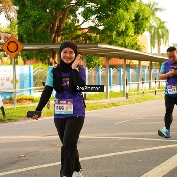 Runner Photo 8206367