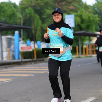 Runner Photo 8206370