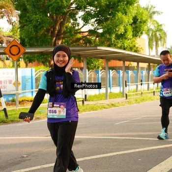 Runner Photo 8206382