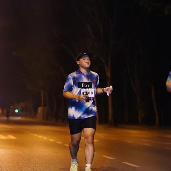 Runner Photo 8206393