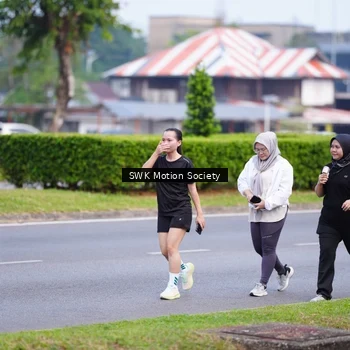 Runner Photo 8206433