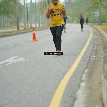 Runner Photo 8206453