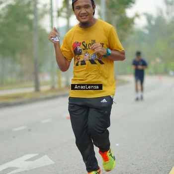 Runner Photo 8206464