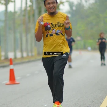 Runner Photo 8206465